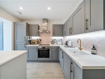 Kitchen/Breakfast Room/Morning Room: